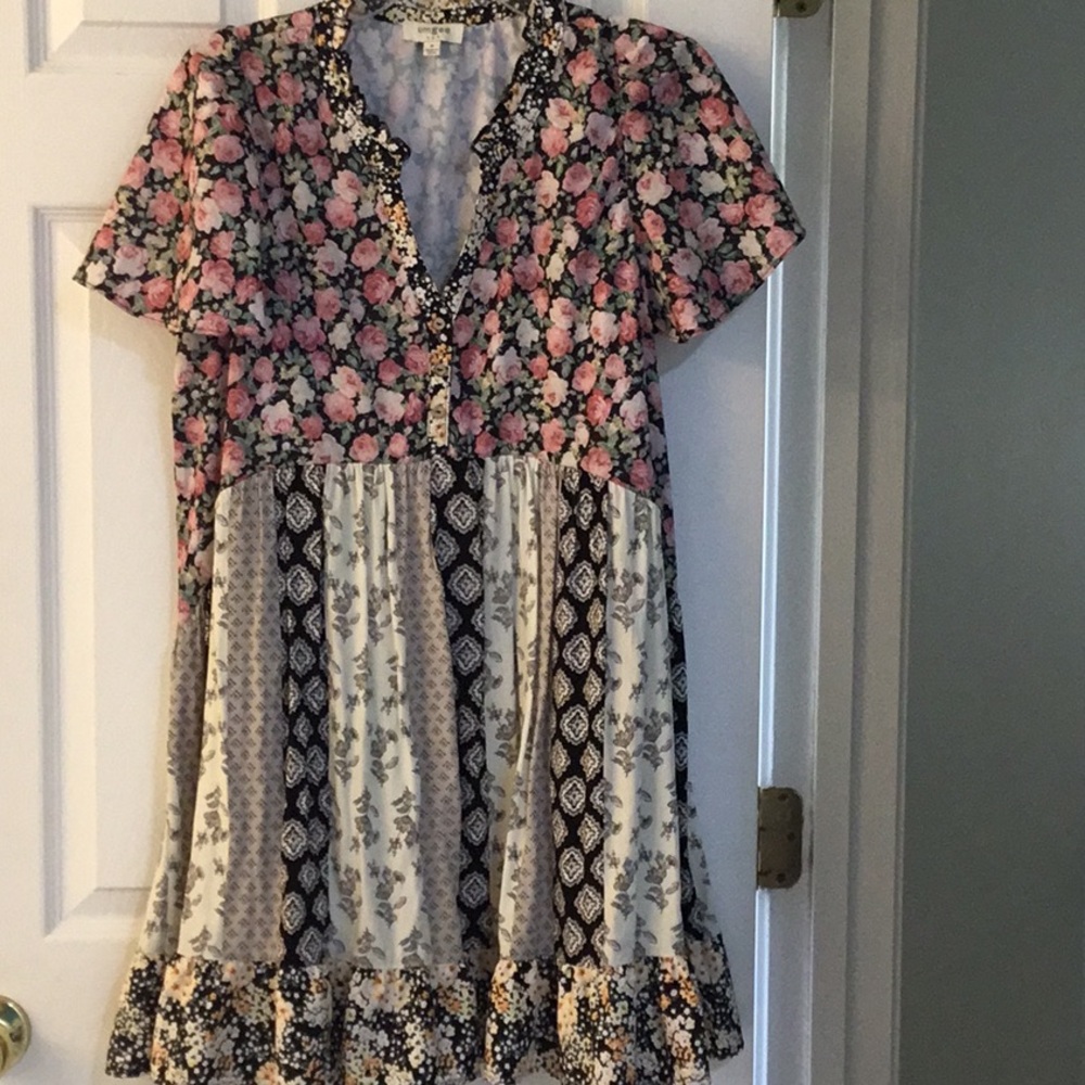 Umber size medium multi color